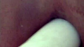 Solo session by a gay amateur with a dildo