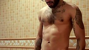 गर्म शावर सेशन के बाद की उत्तेजना