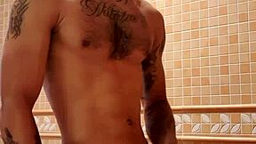 गर्म शावर सेशन के बाद की उत्तेजना