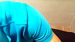 quick toilet encounter at aeon tan phu