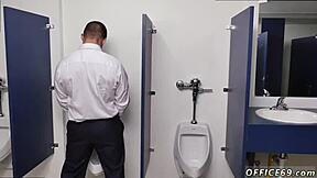 Pinoy straight guy caught in gay blowjob scandal?