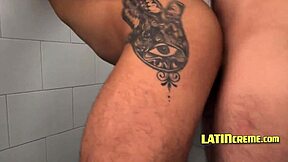 Pickup twink gets bareback cum