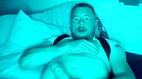 I'm your fav soloboy wannabe porn star putting on a sexxxy homemade masturbation show with my monster cock