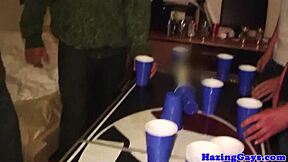 फ्रैट ट्विंक्स की डॉर्म में कच्ची गांड चुदाई!